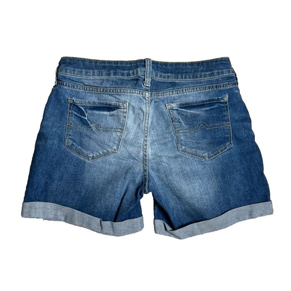 Arizona Jean Co Junior's Shorts Medium Wash Denim Low Rise Cuffed Size 5 - Picture 3 of 8
